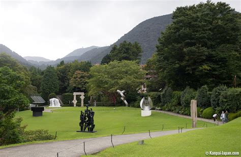 Hakone Open-Air Museum: A Breathtaking Sculpture Gallery Nestled Within Nature!