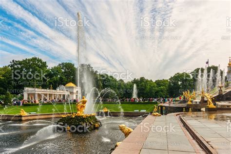 The Fierce Fountain of Peter the Great: An Enchanting Ode to Imperial Russia!