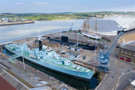 The Deep Historic Dockyard: Immersive Naval History and Fascinating Engineering Marvels!